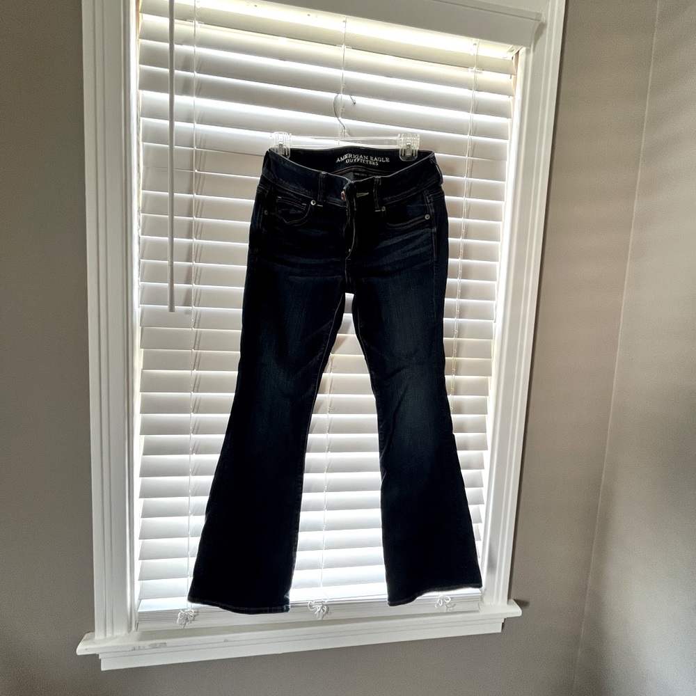 Bell bottom jeans, super stretchy, size 4